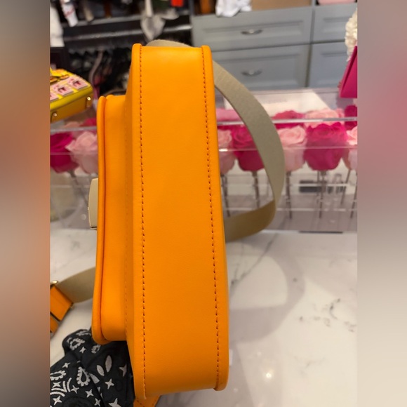 NWT Bradshaw medium-sized embellished messenger bag - Picture 2 of 9